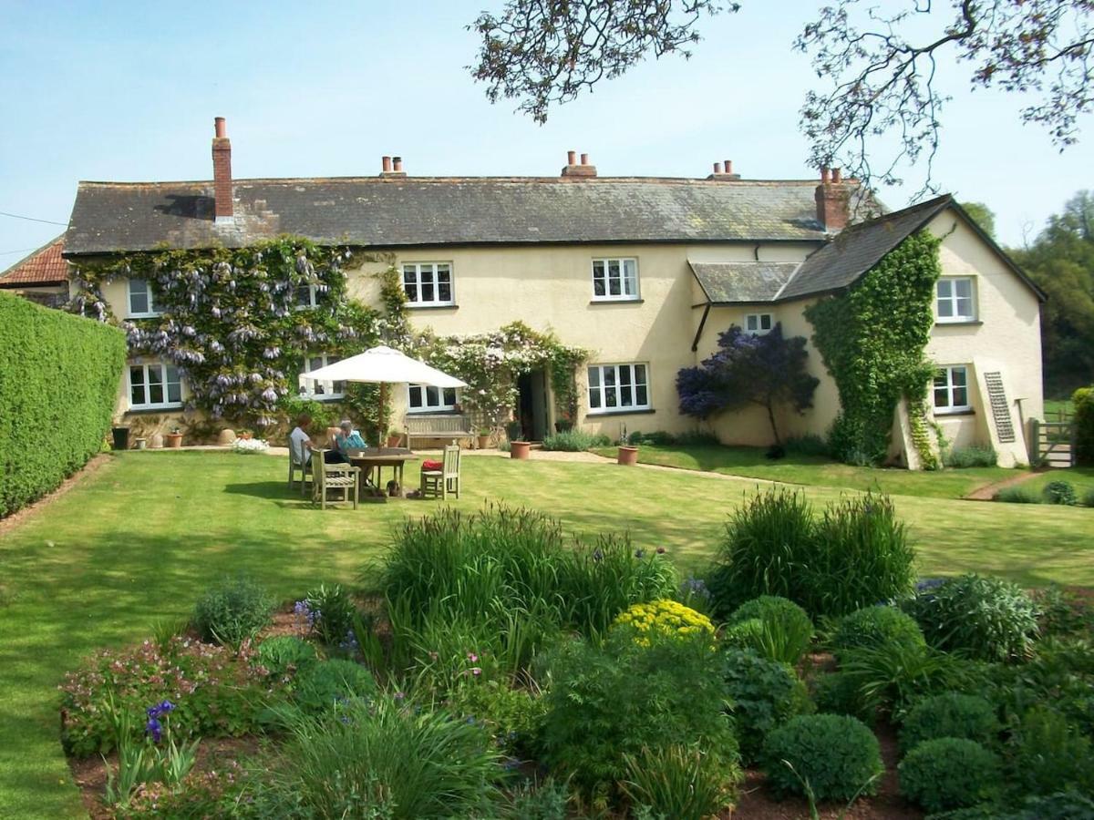 Beautiful Devon Farmhouse Apartment Exeter Exterior photo