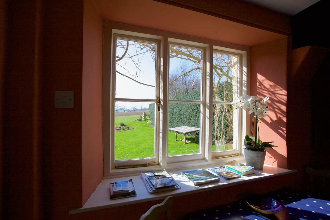 Beautiful Devon Farmhouse Apartment Exeter Exterior photo